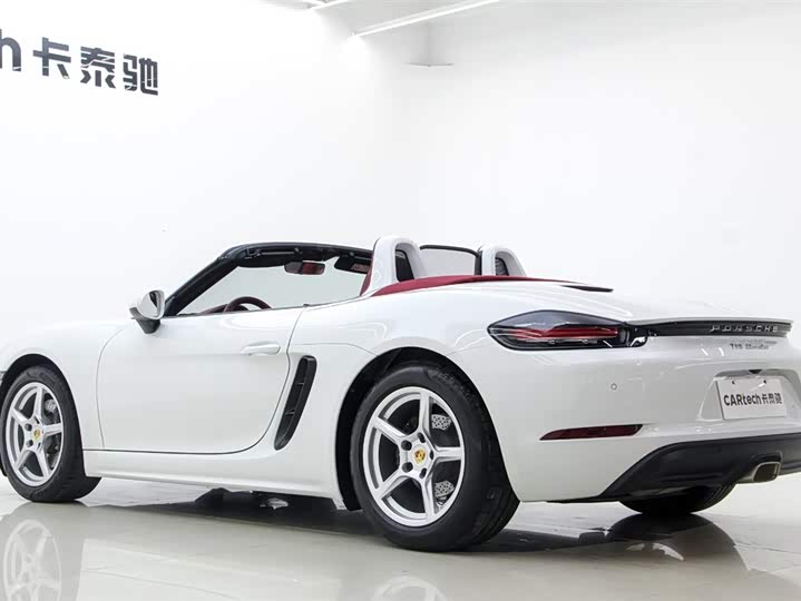 Фото 4 - Porsche 718