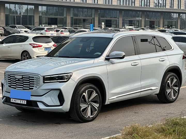 Фото 1 - Geely Monjaro