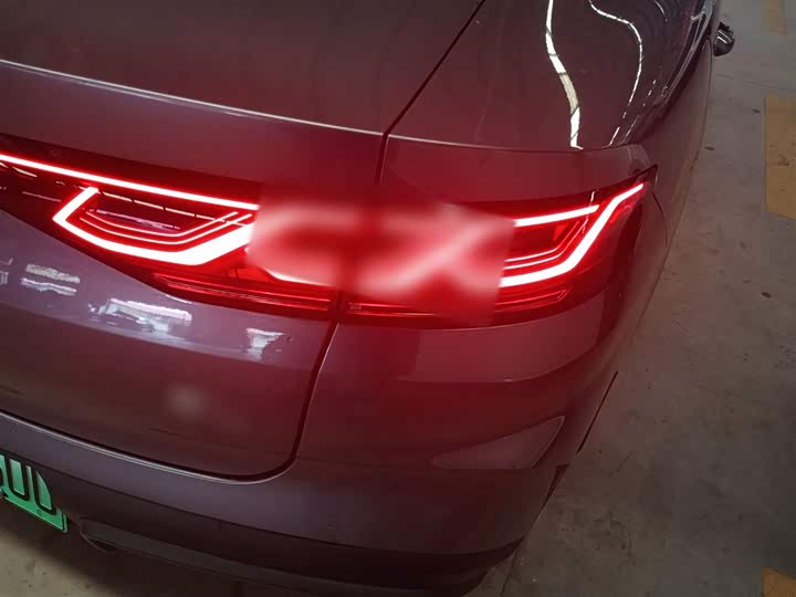 Фото 8 - BYD Qin L