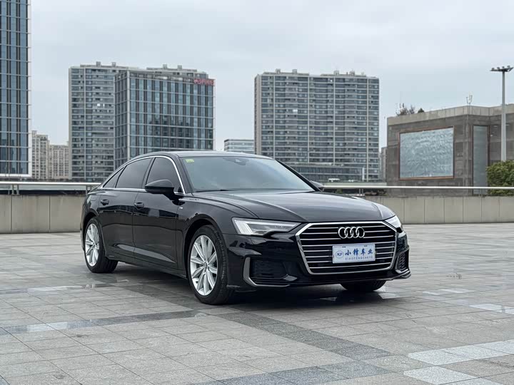 Фото 3 - Audi A6L