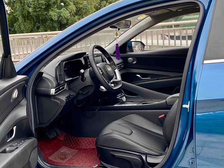 Фото 5 - Hyundai Elantra N line