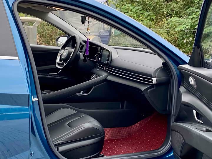 Фото 8 - Hyundai Elantra N line