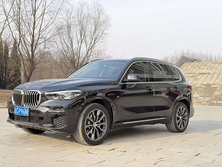 Фото 1 - BMW X5