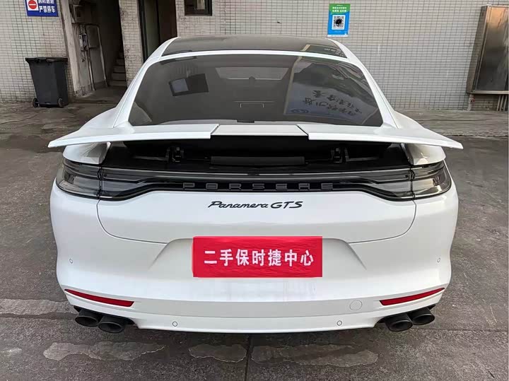 Фото 5 - Porsche Panamera