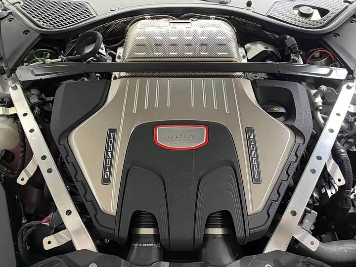 Фото 9 - Porsche Panamera