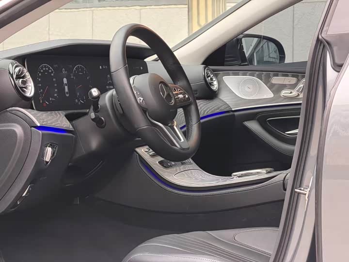 Фото 9 - Mercedes-Benz CLS-Class