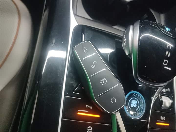 Фото 9 - BYD Qin Plus