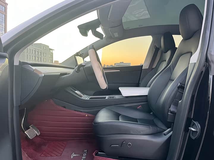 Фото 7 - Tesla Model Y