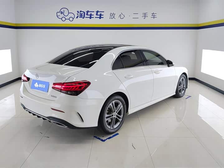 Фото 3 - Mercedes-Benz A-Class