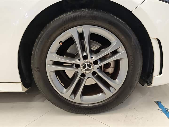 Фото 6 - Mercedes-Benz A-Class