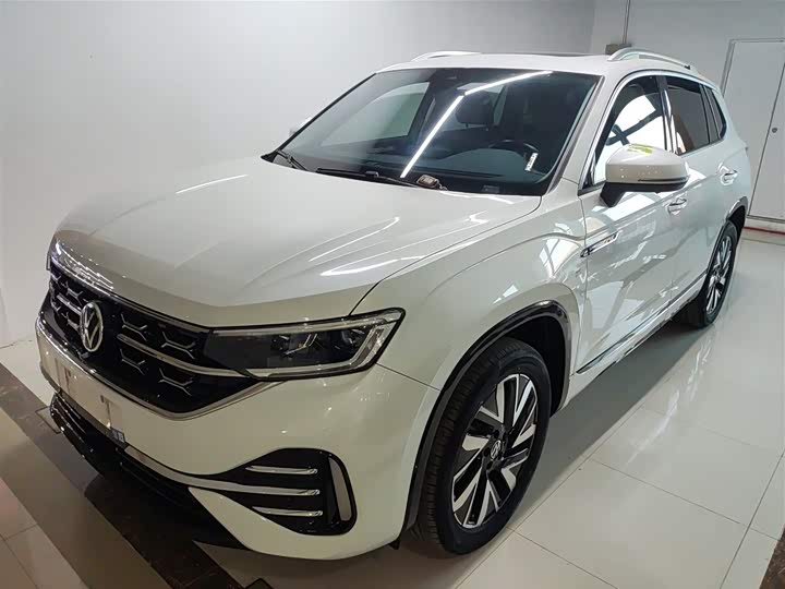 Фото 2 - Volkswagen Tayron