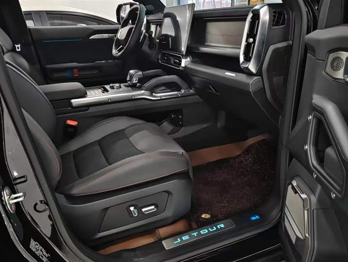 Фото 8 - Jetour T2