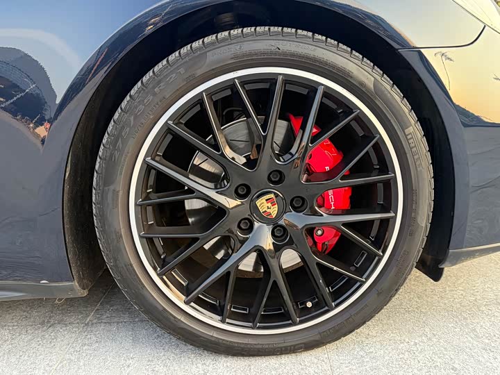 Фото 4 - Porsche Panamera