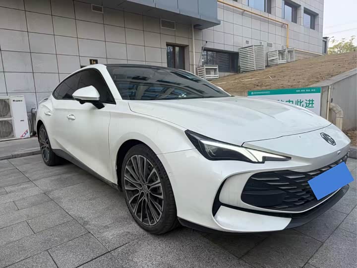 Фото 3 - MG Motor 7