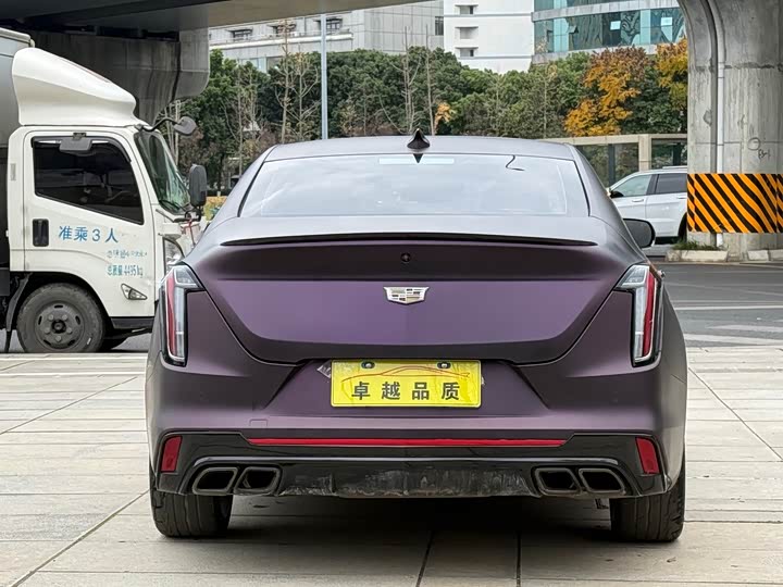 Фото 6 - Cadillac CT4