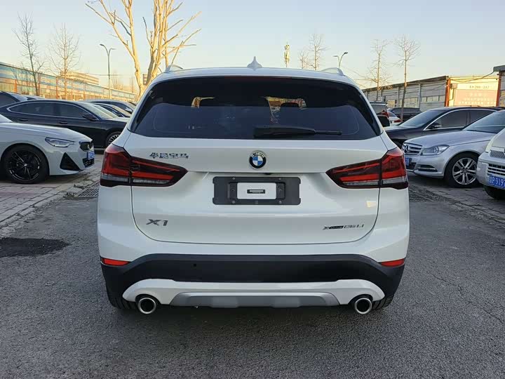 Фото 5 - BMW X1