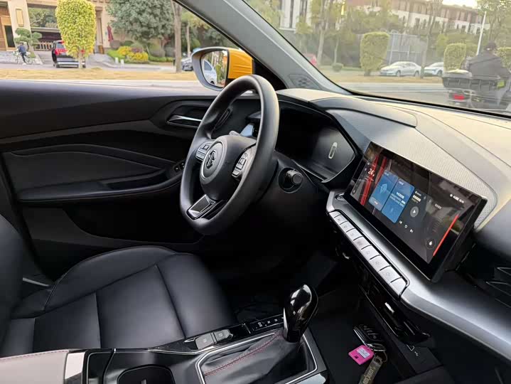 Фото 9 - MG Motor 5