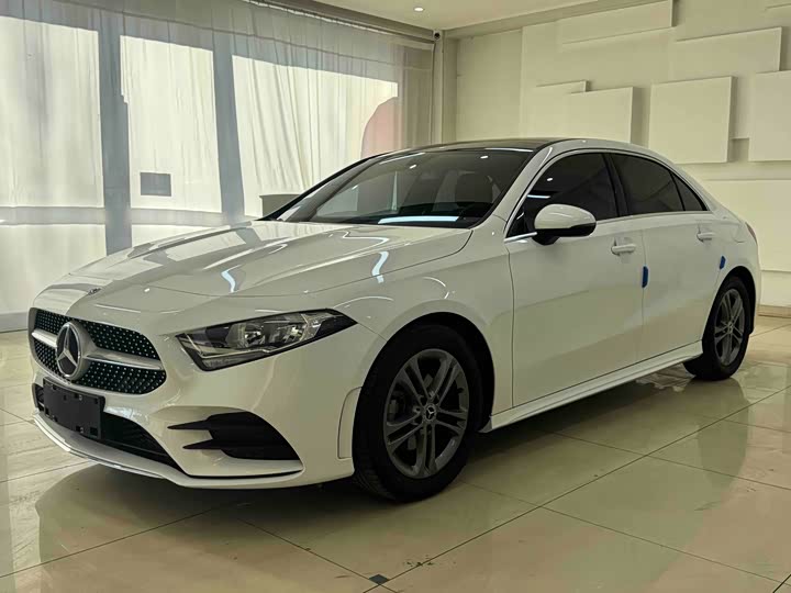 Фото 1 - Mercedes-Benz A-Class