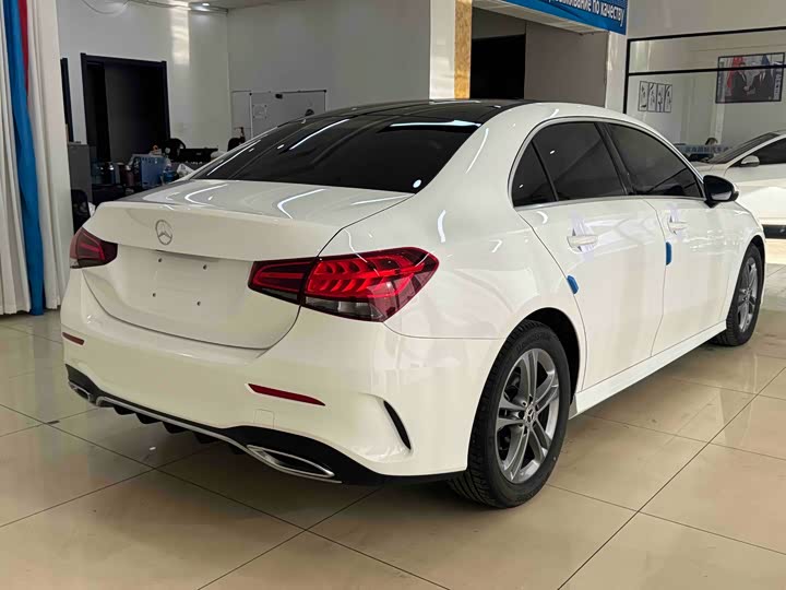 Фото 6 - Mercedes-Benz A-Class