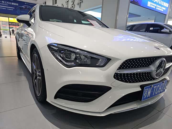 Фото 3 - Mercedes-Benz CLA-Class