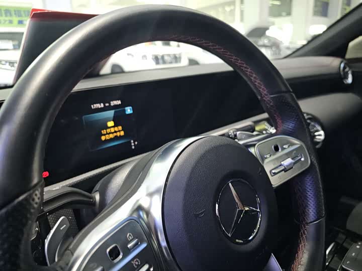 Фото 7 - Mercedes-Benz CLA-Class