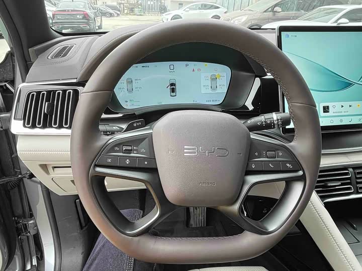 Фото 8 - BYD Song Plus Hybrid/EV