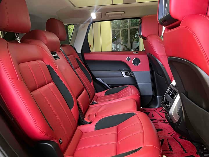 Фото 9 - Land Rover Range Rover Sport