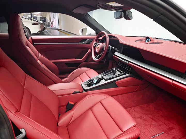 Фото 8 - Porsche 911