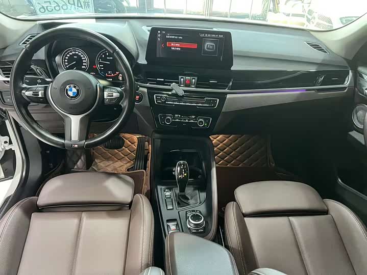 Фото 5 - BMW X1