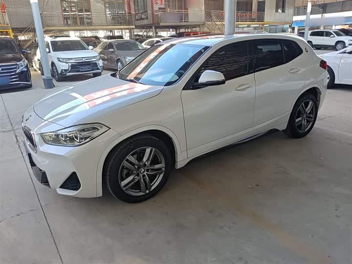 Фото 5 - BMW X2