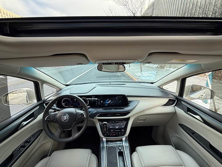 Фото 8 - Buick GL8 ES