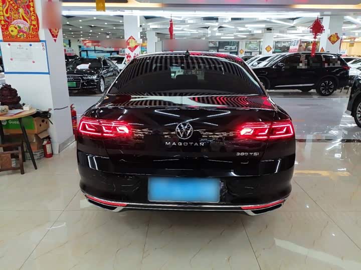 Фото 6 - Volkswagen Magotan