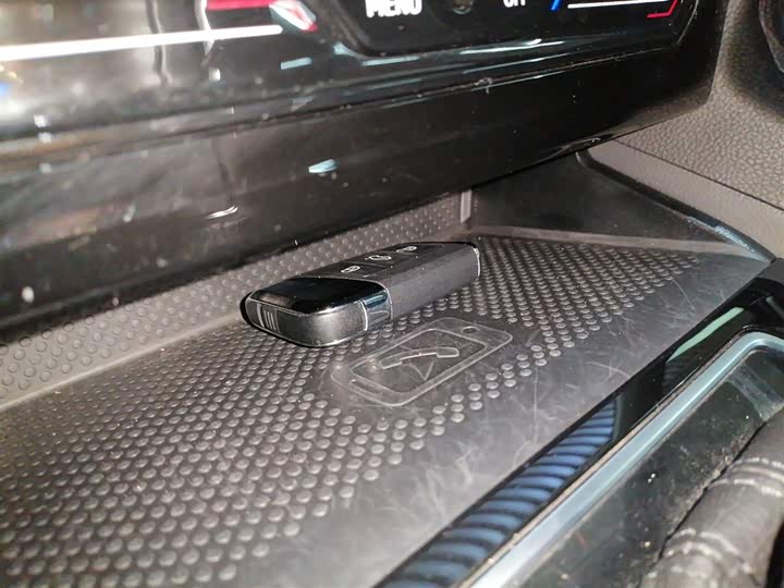 Фото 9 - Volkswagen Magotan