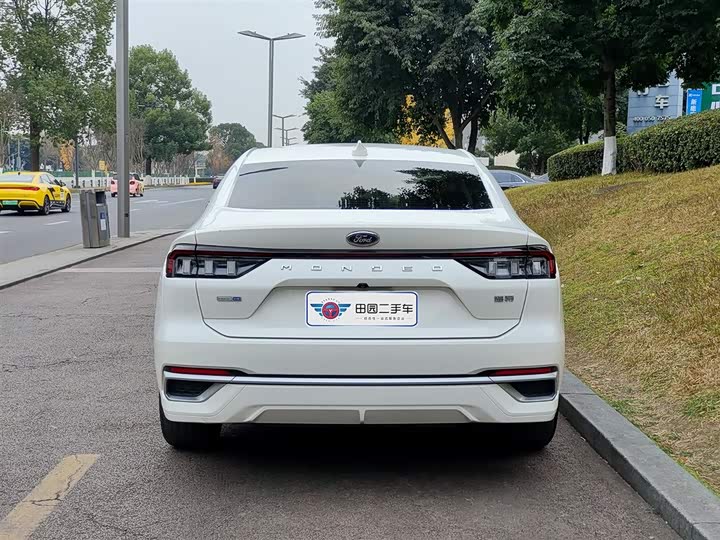 Фото 5 - Ford Mondeo