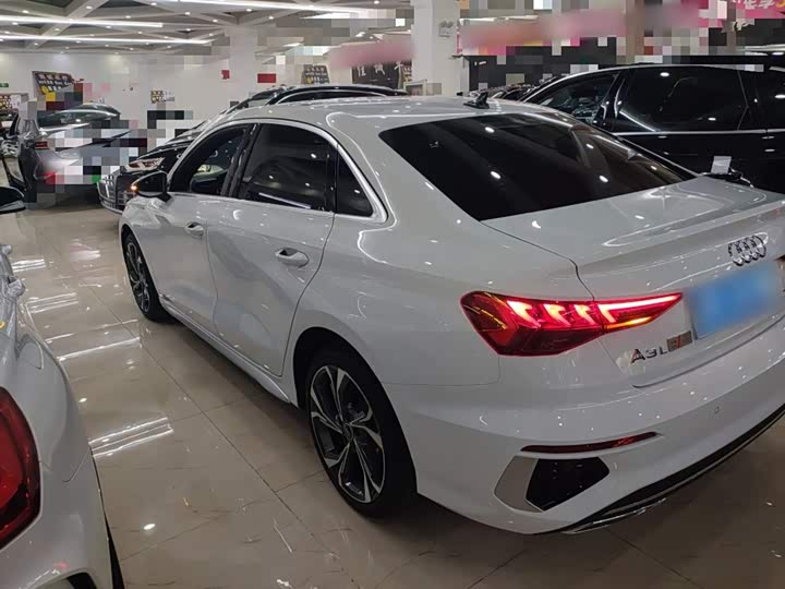 Фото 5 - Audi A3