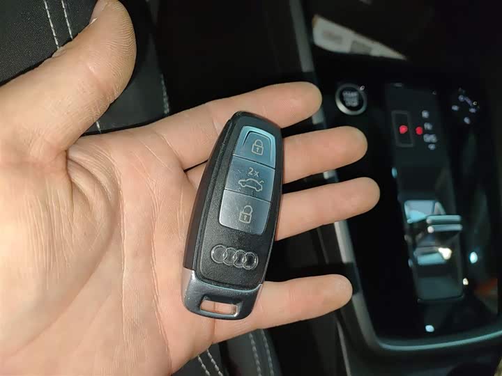 Фото 9 - Audi A3