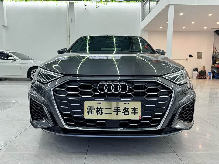 Фото 2 - Audi A3