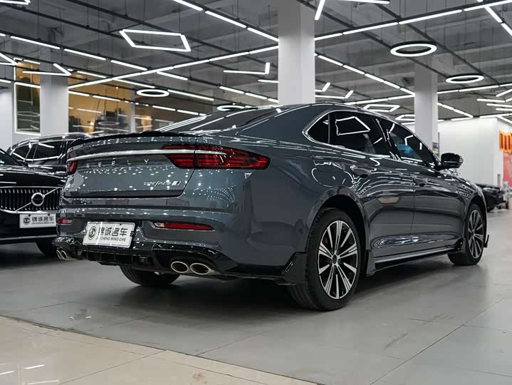 Фото 7 - Geely Preface