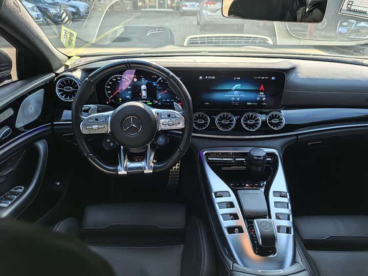 Фото 6 - Mercedes-Benz AMG GT