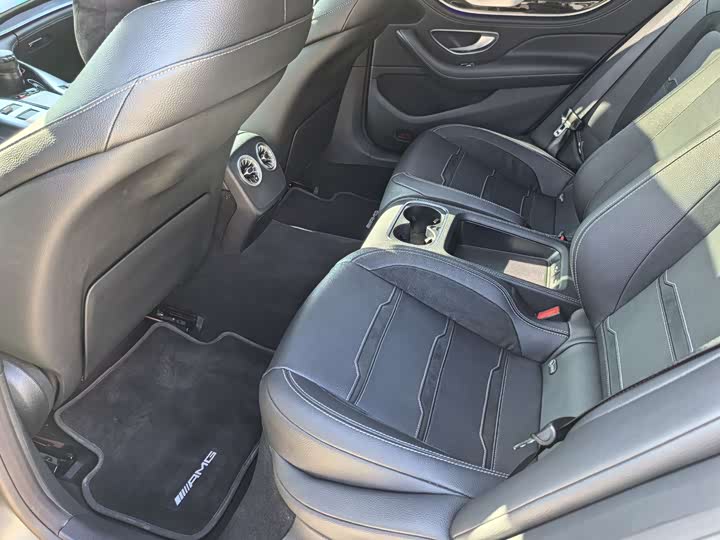 Фото 8 - Mercedes-Benz AMG GT