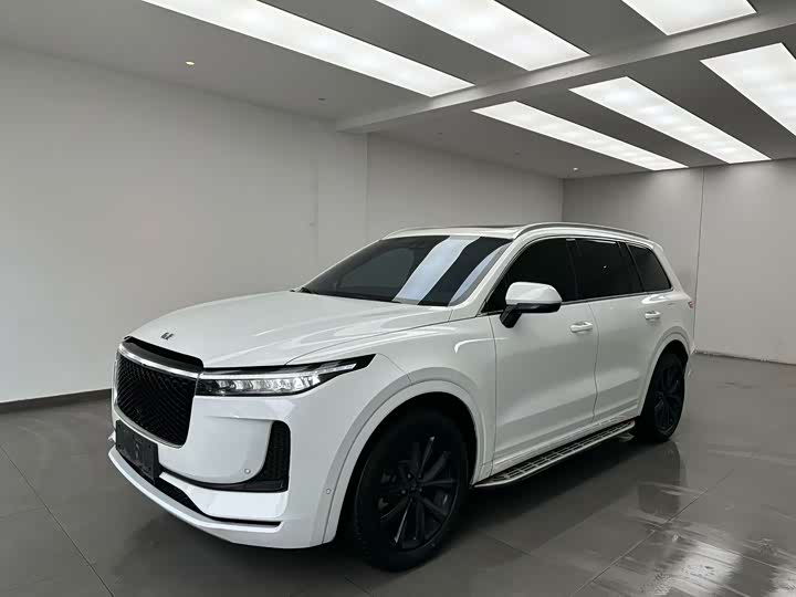 Фото 1 - LiXiang One