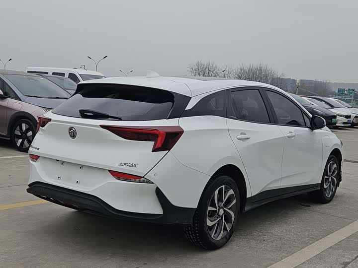 Фото 8 - Buick Velite 6