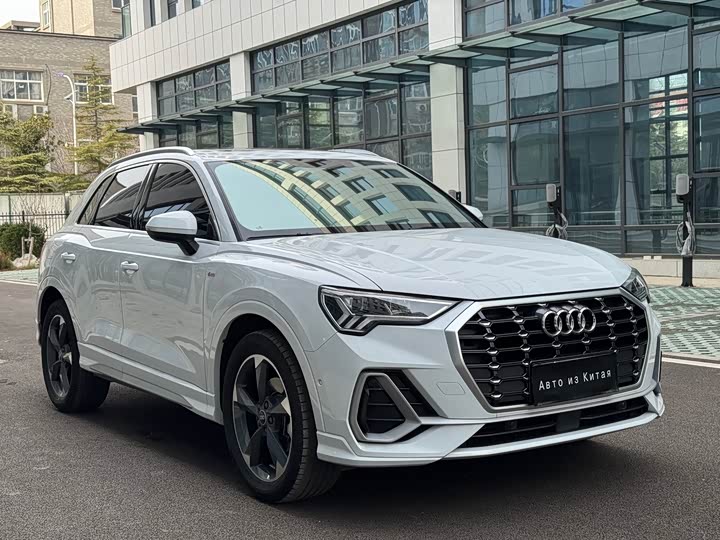 Фото 3 - Audi Q3