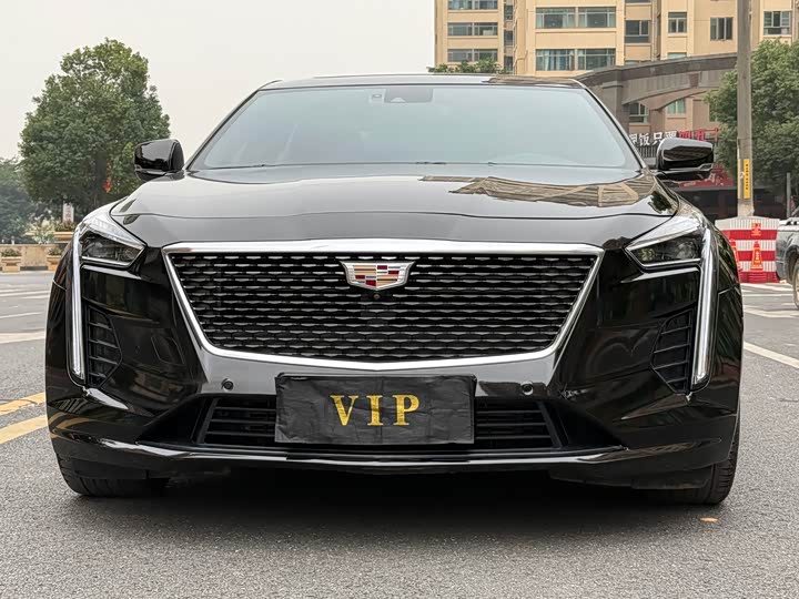 Фото 2 - Cadillac CT6