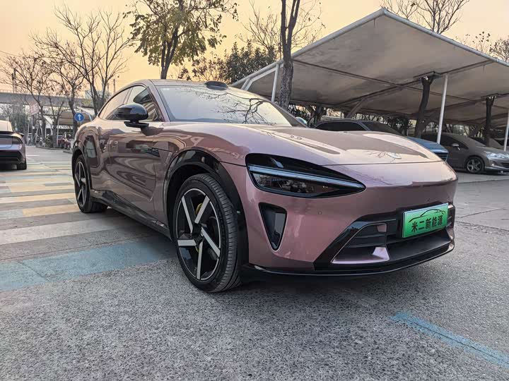 Фото 3 - Xiaomi YU7