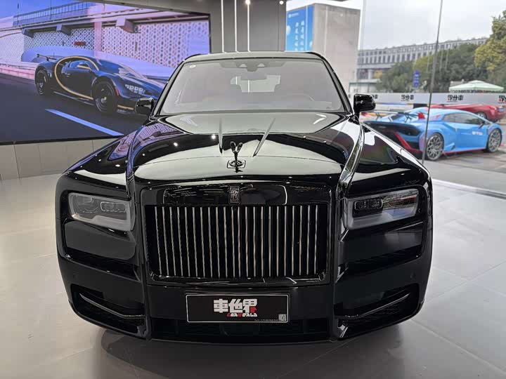 Фото 2 - Rolls-Royce Cullinan