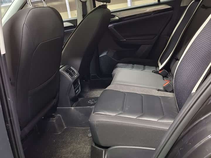 Фото 7 - Volkswagen Tayron