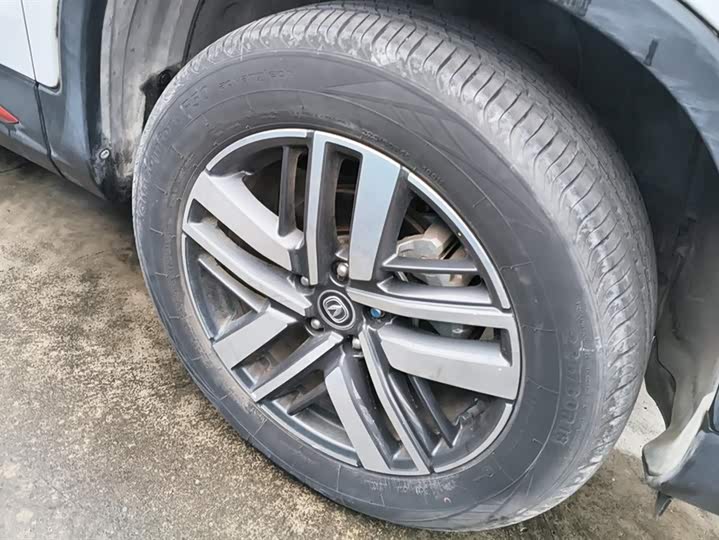 Фото 6 - Changan CS75