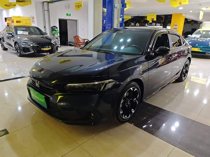 Фото 2 - Honda Civic