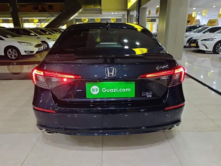 Фото 6 - Honda Civic